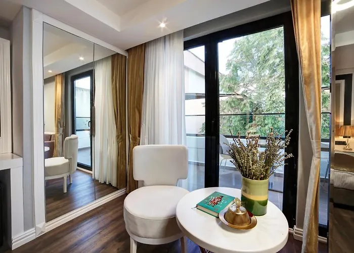 Hotell Pell Palace &